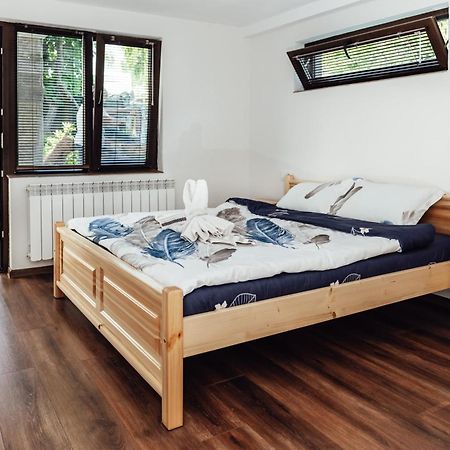 Guesthouse Juli Сапарева Баня Екстер'єр фото