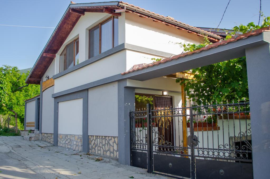 Guesthouse Juli Сапарева Баня Екстер'єр фото